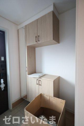 《仲介手数料無料》浦和区大東２丁目23-5新築一戸建てグランパティオの玄関
