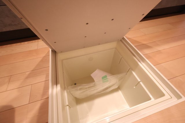 《仲介手数料無料》浦和区大東２丁目23-5新築一戸建てグランパティオのキッチン