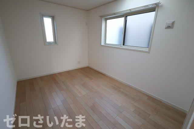 《仲介手数料無料》浦和区大東２丁目23-5新築一戸建てグランパティオの洋室