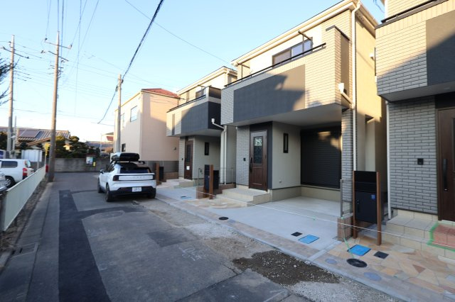 《仲介手数料無料》浦和区大東２丁目23-5新築一戸建てグランパティオの外観