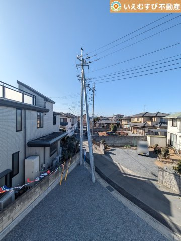 Cradle garden　熊谷市原島第1の展望|高い建物が無く開放感のある展望
バルコニーからの展望も開けていて閑静な住宅地が望めます。日当りも良いですね♪