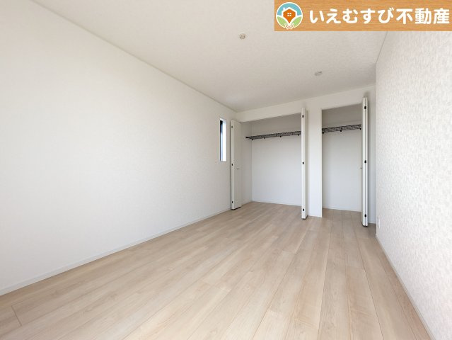 Cradle garden　熊谷市原島第1の洋室