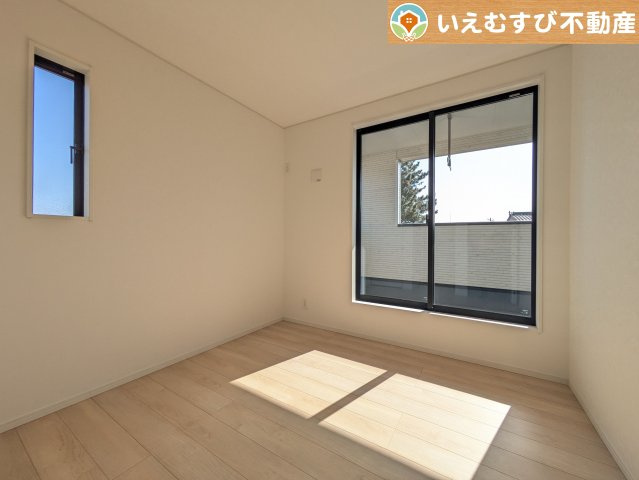 Cradle garden　熊谷市原島第1の洋室