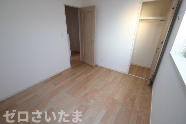 《仲介手数料無料》浦和区大東２丁目23-5新築一戸建てグランパティオの洋室