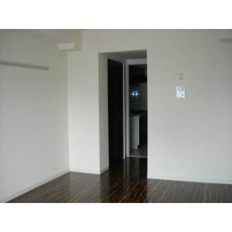 ラ・メゾン・ドゥ日名中町の洋室