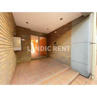 【エントランス】 | アンバーサルＭ