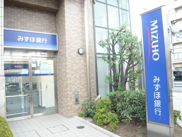 みずほ銀行羽田支店まで574m