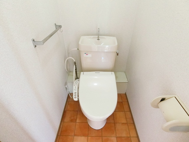 シティハイム　ソファレAのトイレ|ウォシュレット付き