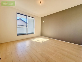 【洋室】 | 小学校5分 WIC×2 インナーバルコニー　大和田 全2棟 1号棟