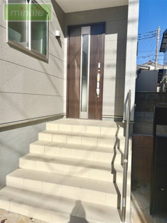 【玄関】 | 小学校5分 WIC×2 インナーバルコニー　大和田 全2棟 1号棟