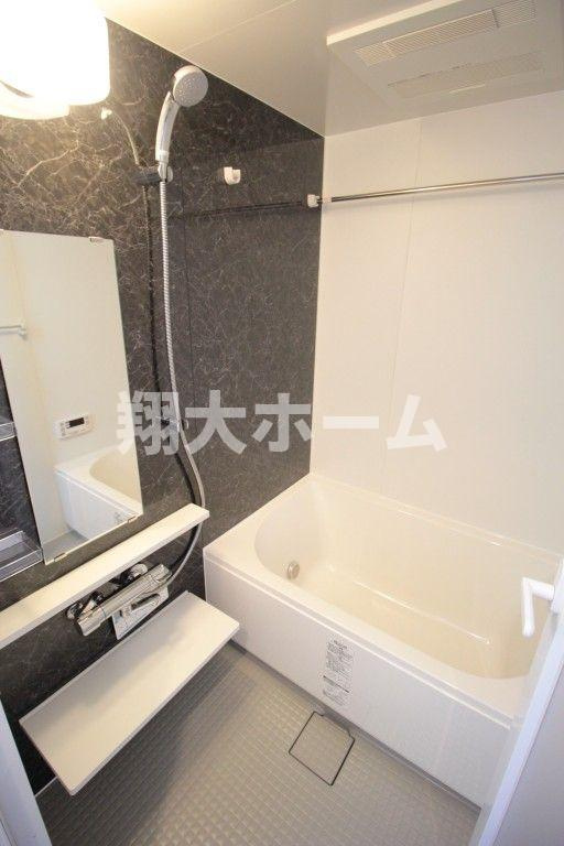 ベル エポックの浴室