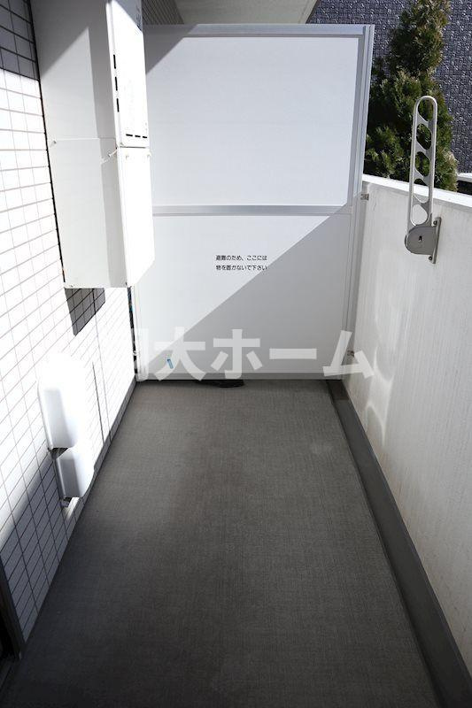 ベル エポックのバルコニー