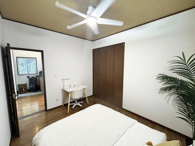 恩納村名嘉真テラスハウスの洋室