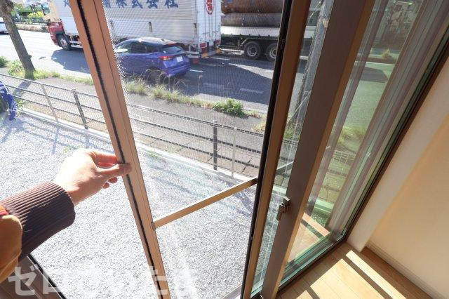 《仲介手数料無料》北区奈良町8-17新築一戸建てグランパティオのその他|網戸付き