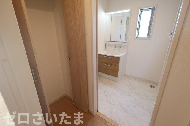 《仲介手数料無料》北区奈良町8-17新築一戸建てグランパティオの収納