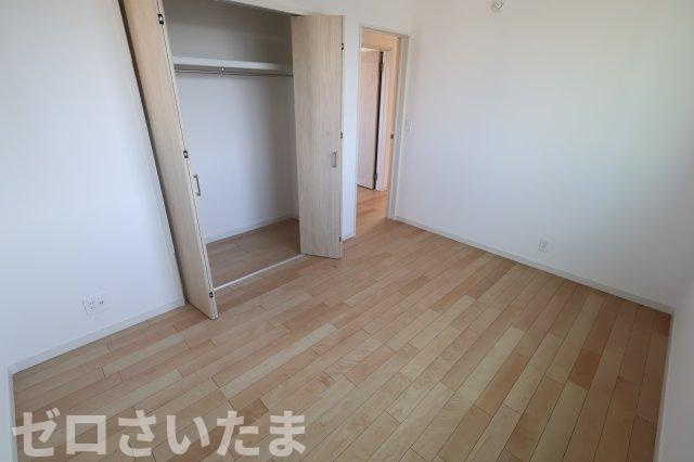 《仲介手数料無料》北区奈良町8-17新築一戸建てグランパティオの洋室|洋室B 6帖