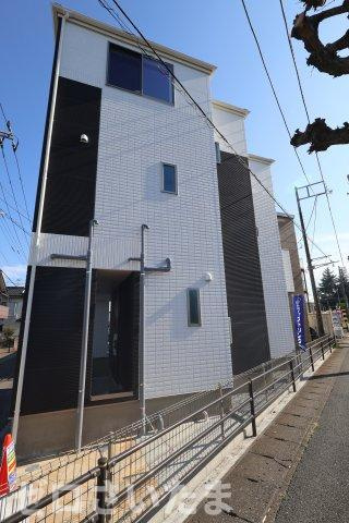 《仲介手数料無料》北区奈良町8-17新築一戸建てグランパティオの外観|撮影日 2026年4月3日 15:30 晴れ