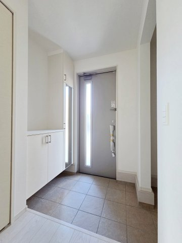 【玄関】 | 東海市富木島町4期