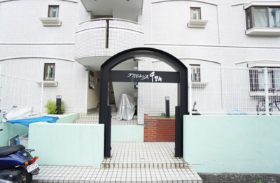 【エントランス】 | エクセレンス千里山 | エントランス★