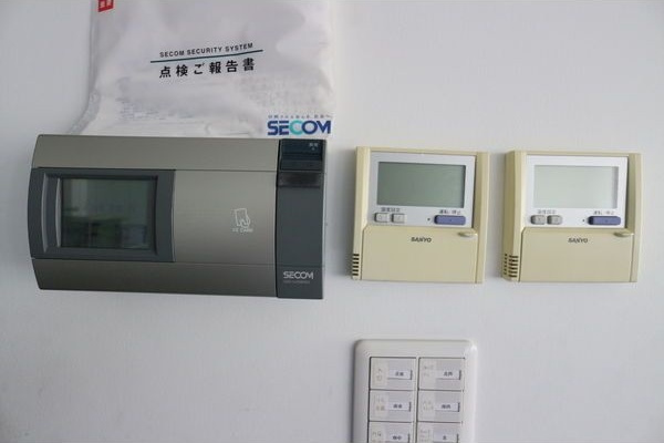 コスモスビルの内装