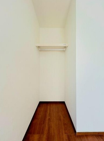 【中古】川越市下広谷リフォーム中古住宅の収納|南東6帖洋室の収納です！