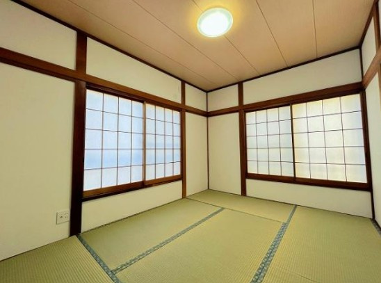 【中古】川越市下広谷リフォーム中古住宅の和室|2F 6帖和室です☆