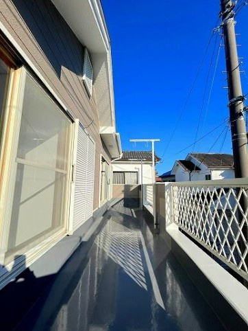 【中古】川越市下広谷リフォーム中古住宅のバルコニー|陽当り良好なバルコニーです！