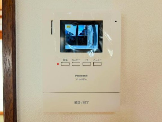 【中古】川越市下広谷リフォーム中古住宅のセキュリティ|TVモニター付きインターフォン付きで悪質なセールスにも安心！