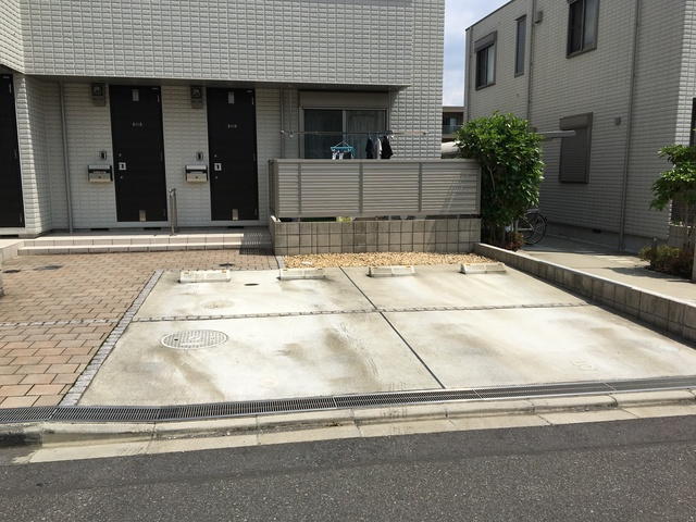 カーサ　コンフォルトＡの駐車場|★敷地内駐車場★