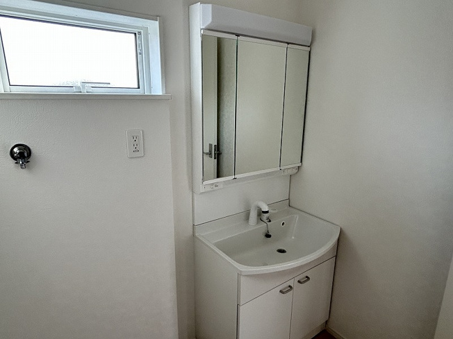 【独立洗面台】 | 各務原市那加土山町２丁目