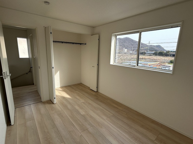 【洋室】 | 各務原市那加土山町２丁目