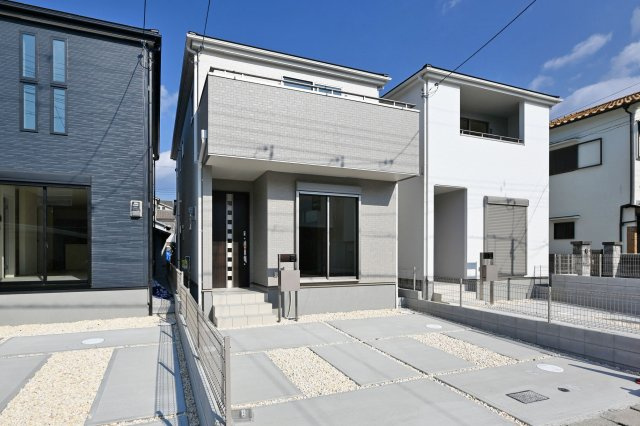 リーブルガーデン野間1丁目新築一戸建て│2SLDK+並列駐車2台可