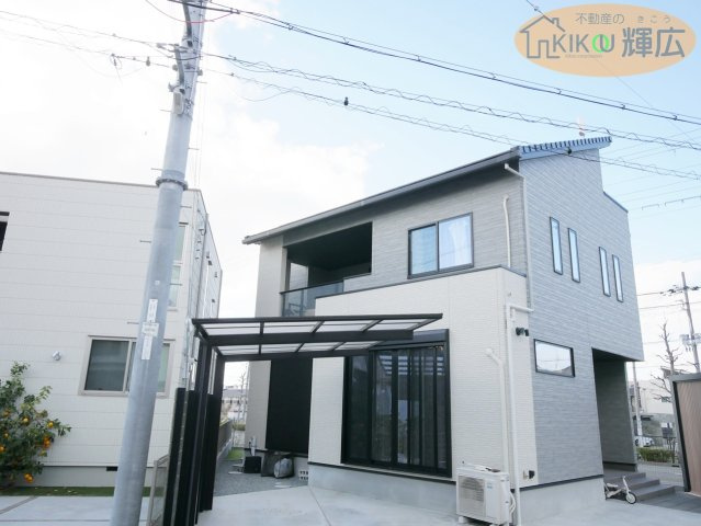 明石市魚住町住吉３丁目　中古戸建のバルコニー