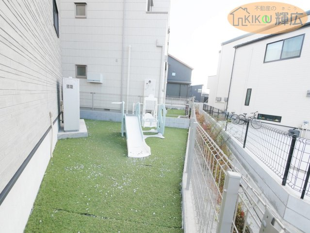 明石市魚住町住吉３丁目　中古戸建の庭