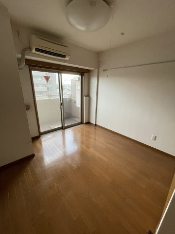 ステージファースト白山の居間・リビング