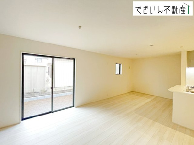 【居間・リビング】 | Livele Garden.S深谷市上野台第23　新築住宅 | ≪4号棟≫
現地(2026年3月撮影)