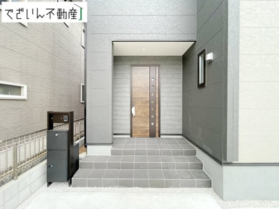 【玄関】 | Livele Garden.S深谷市上野台第23　新築住宅 | ≪4号棟≫
現地(2026年3月撮影)