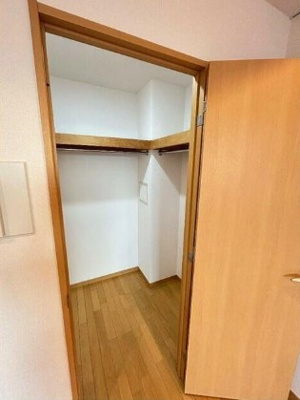 【収納】 | アクロスシティ中野坂上ハイツ | ウォークインクローゼット