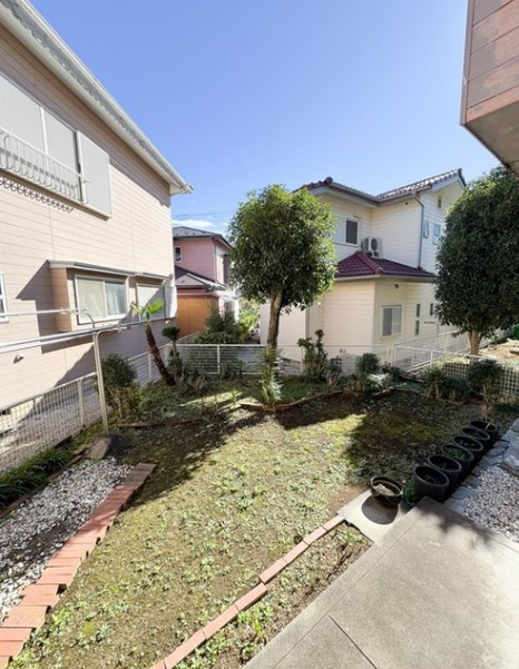 【中古】川越市小堤中古住宅の庭|陽当り良好なお庭です☆