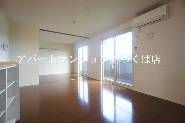 Regulusレギュラスの居間・リビング