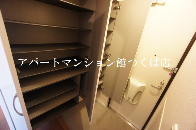 Regulusレギュラスの玄関