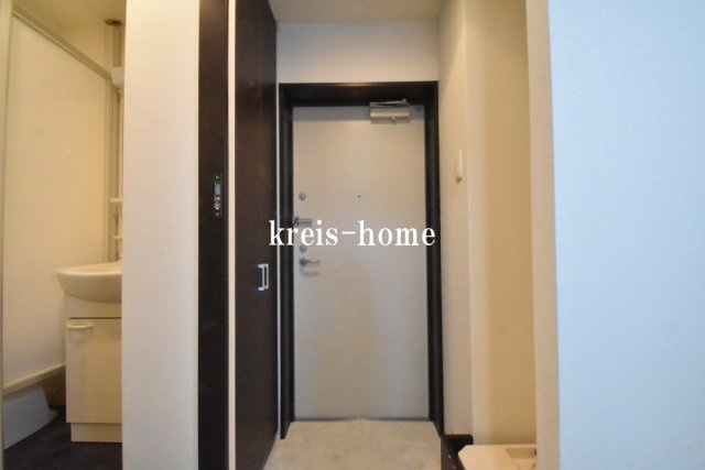 リヴシティ神田の玄関