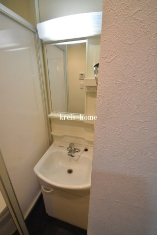 リヴシティ神田の独立洗面台