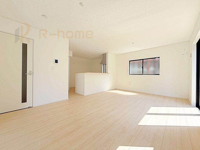 土浦市生田町第4　新築戸建て　3号棟の外観|ご予約を頂ければ、『平日』はもちろん『早朝』や『夜間』もご見学可能です♪お気軽にお申し付けください♪