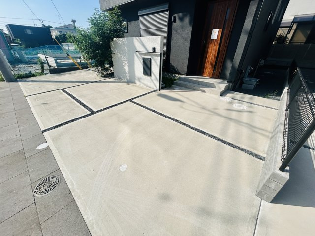 千葉市若葉区若松町の駐車場