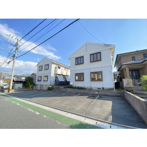 フレグランスシスルの駐車場