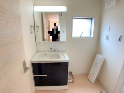 【独立洗面台】 | 【20万円ｷｬｯｼｭﾊﾞｯｸ対象物件】リーブルガーデン平群町三里5期 全3棟 3号棟 | 施工例写真