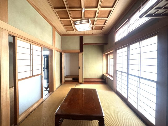 東区石山3丁目　中古戸建の和室