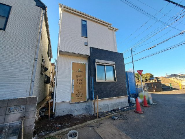 【外観】 | 東久留米市浅間町2丁目　新築一戸建住宅　全1棟　(保谷店) | 第一種低層住居専用地域ならではの落ち着いたエリア
