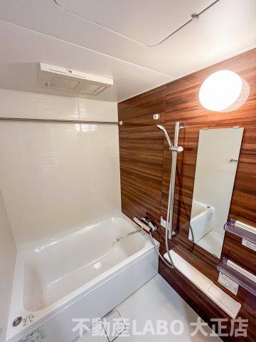 ドゥーエ南堀江の浴室